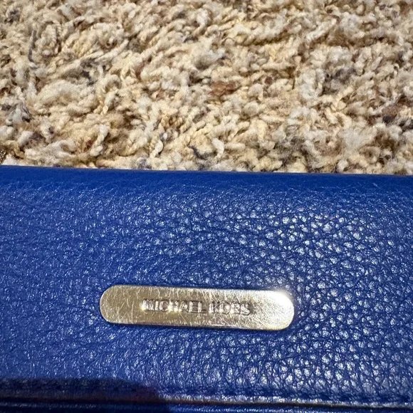 Michael Kors Vibrant Blue Leather Wallet - Picture 2 of 9
